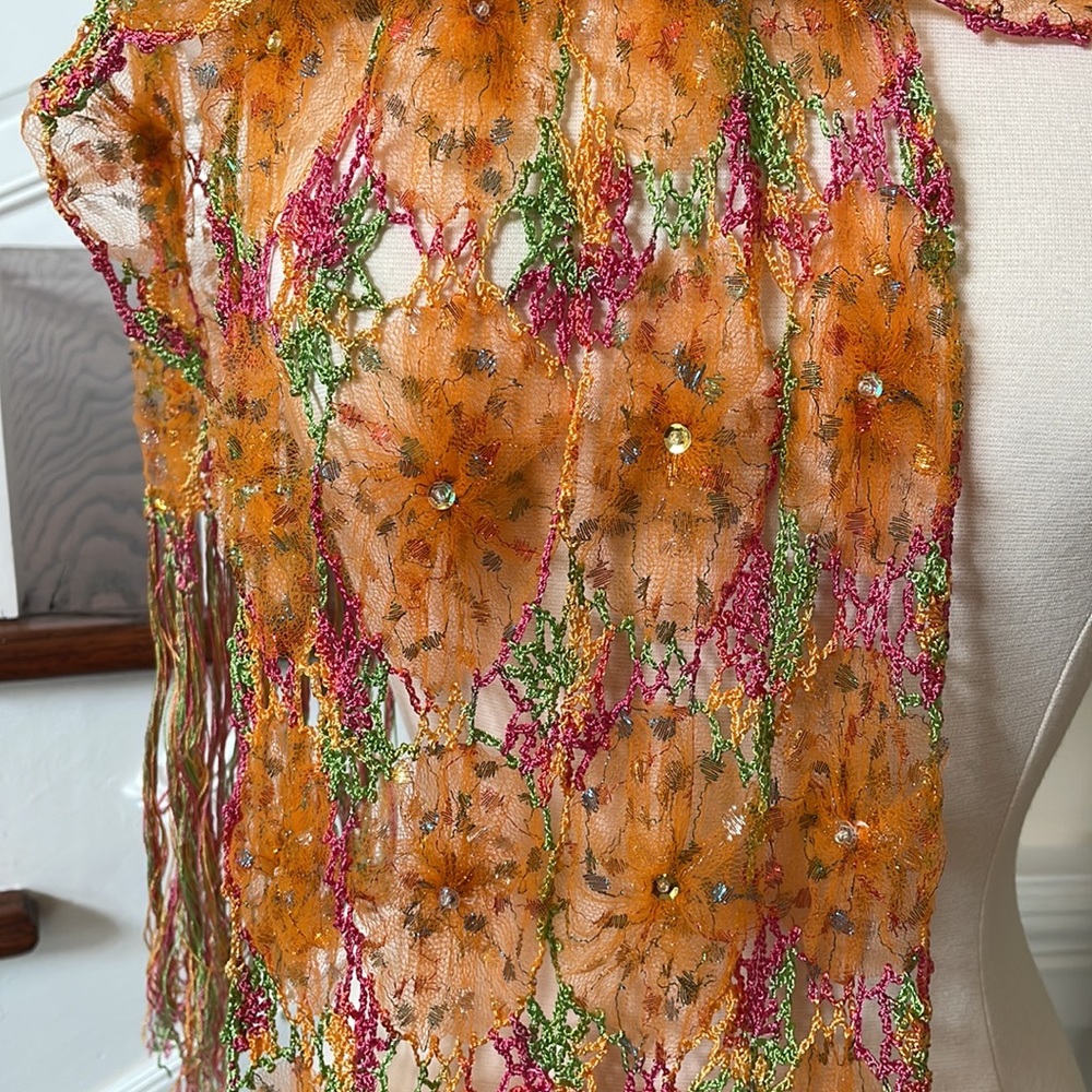 Hand Made | Scarf - Picture 3 of 4